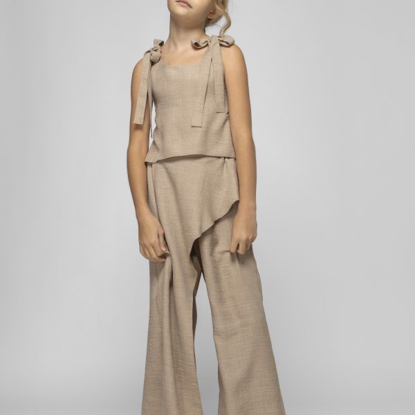 ΛΙΝΟ ΣΕΤ ΜΠΛΟΥΖΑ ΡΙΧΤΗ ΜΕ ΑΝΟΙΧΤΗ ΠΛΑΤΗ ΚΑΙ ΠΑΝΤΕΛΟΝΑ ΜΕ ΣΟΡΤΣΑΚΙ ΕΣΩΤΕΡΙΚΑ ΣΟΚΟΛΑ